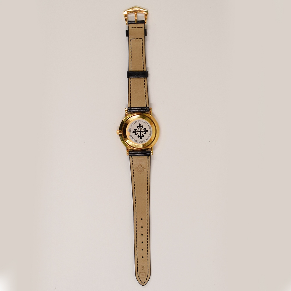 Patek Philippe Calatrava Yellow Gold Black Roman Dial 3919J-016