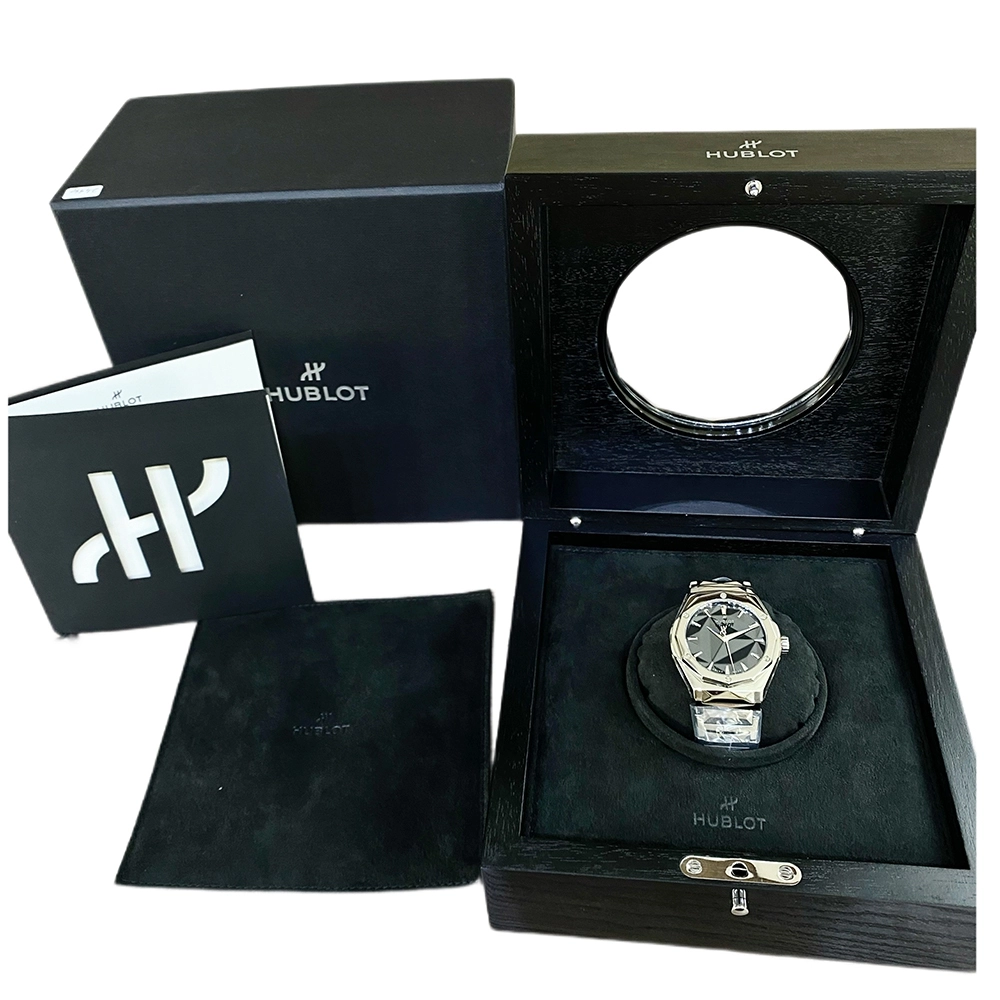 Hublot Classic Fusion Orlinski Titanium Black Dial 550.NS.1800.NS.ORL22 - Image 2