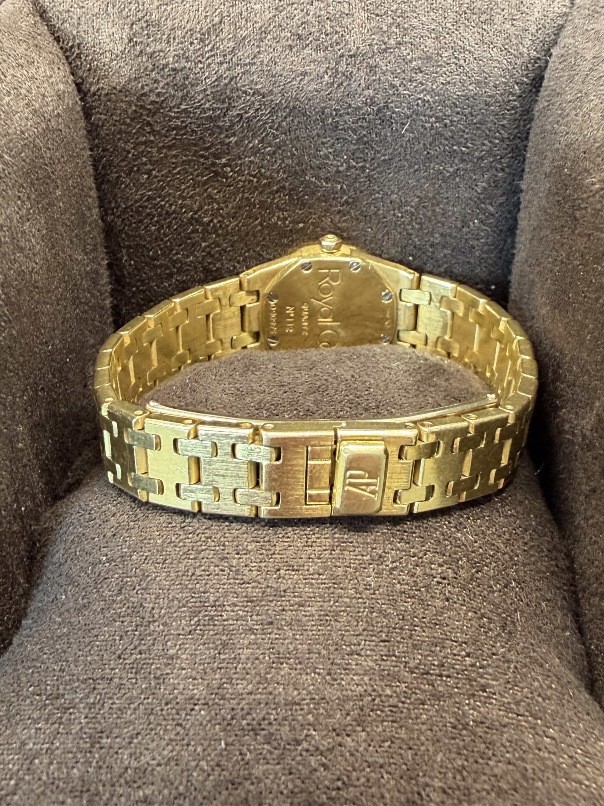 Audemars Piguet Lady Royal Oak Yellow Gold Mother of Pearl Dial 67075BA