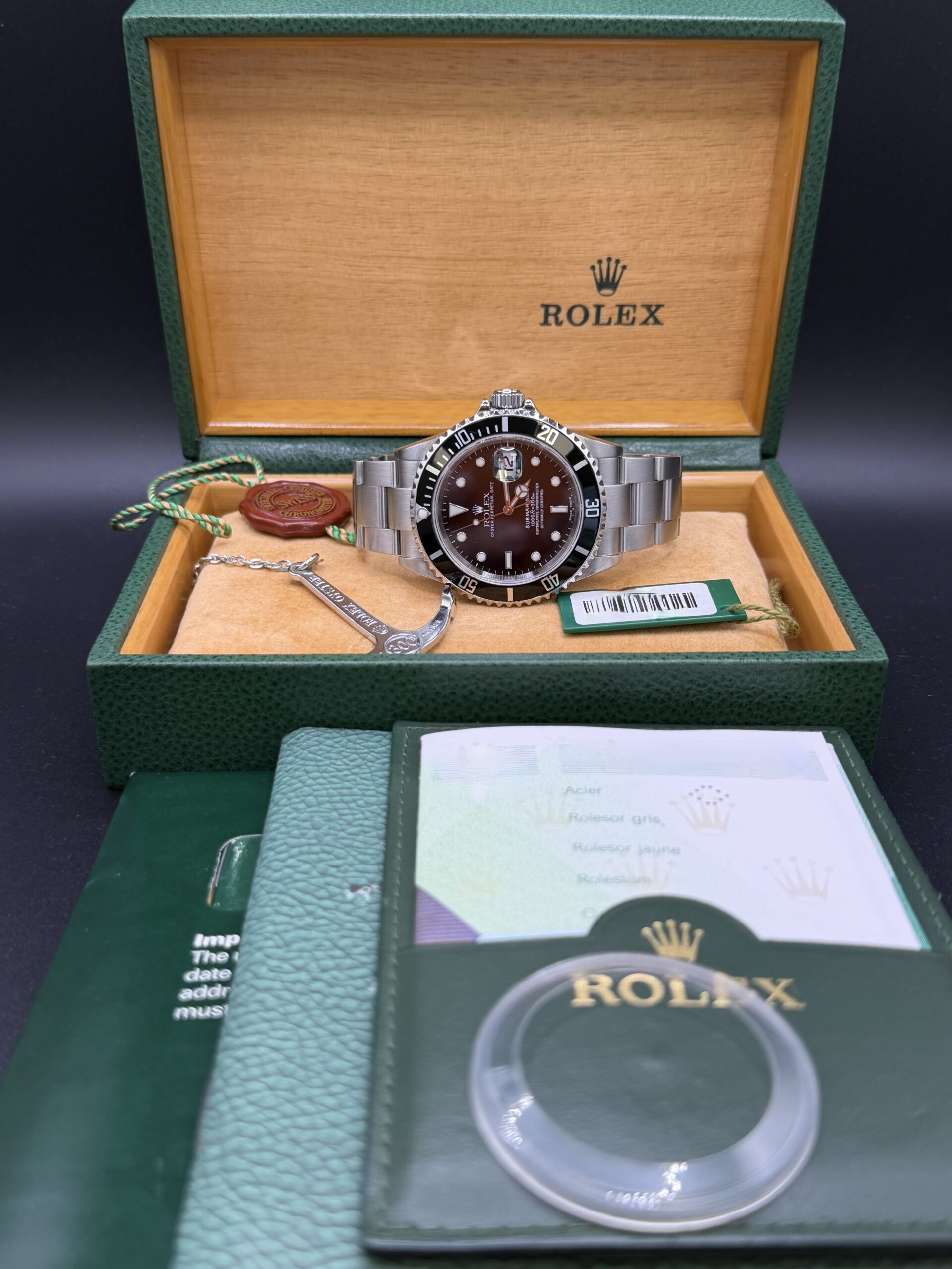 Rolex Submariner Date Stainless Steel Black Dial 16610