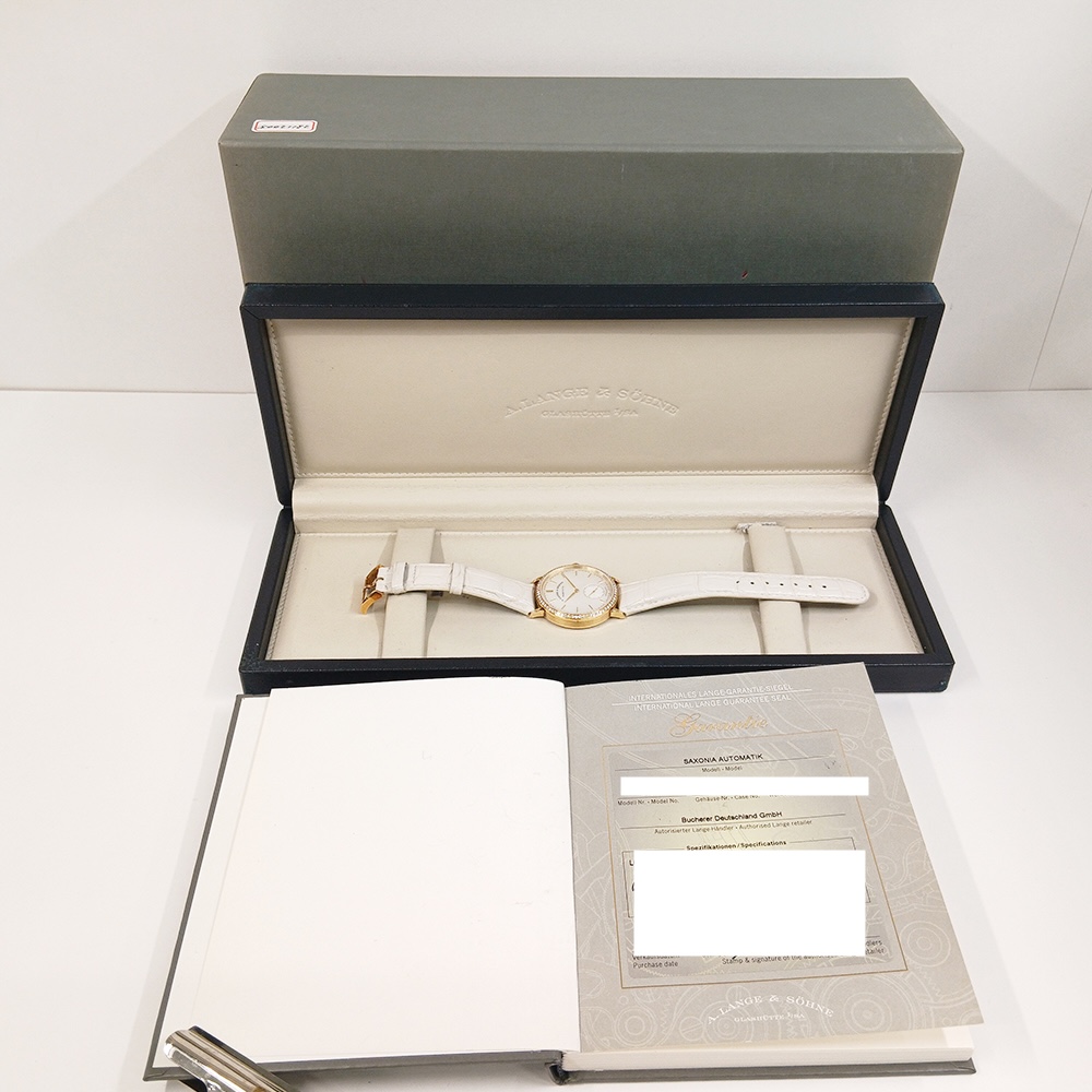A. Lange & Söhne Saxonia Automatic Yellow Gold Diamond Bezel Silver Stick Dial 840.021