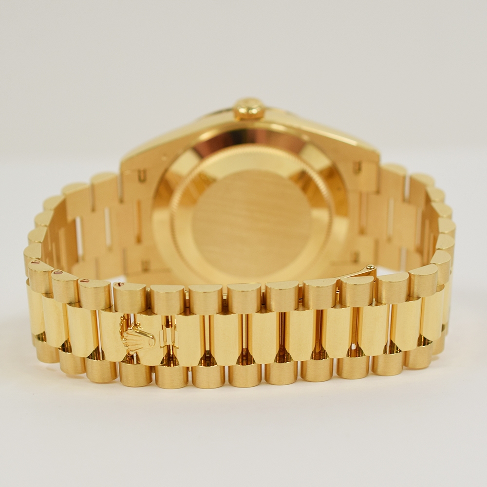 Rolex Day-Date 40 Yellow Gold Diamond Bezel Green Ombre Dial 228348RBR