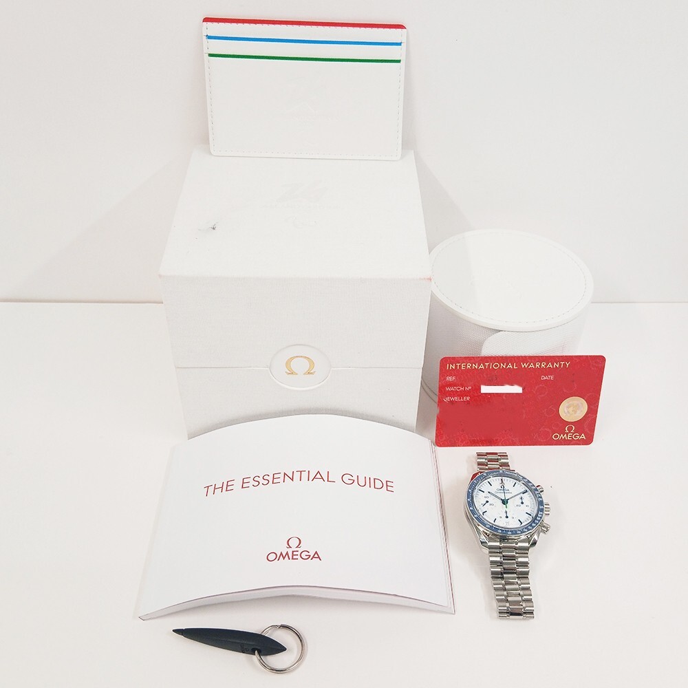 Omega Speedmaster Moonwatch Stainless Steel White Dial 522.30.38.50.04.002