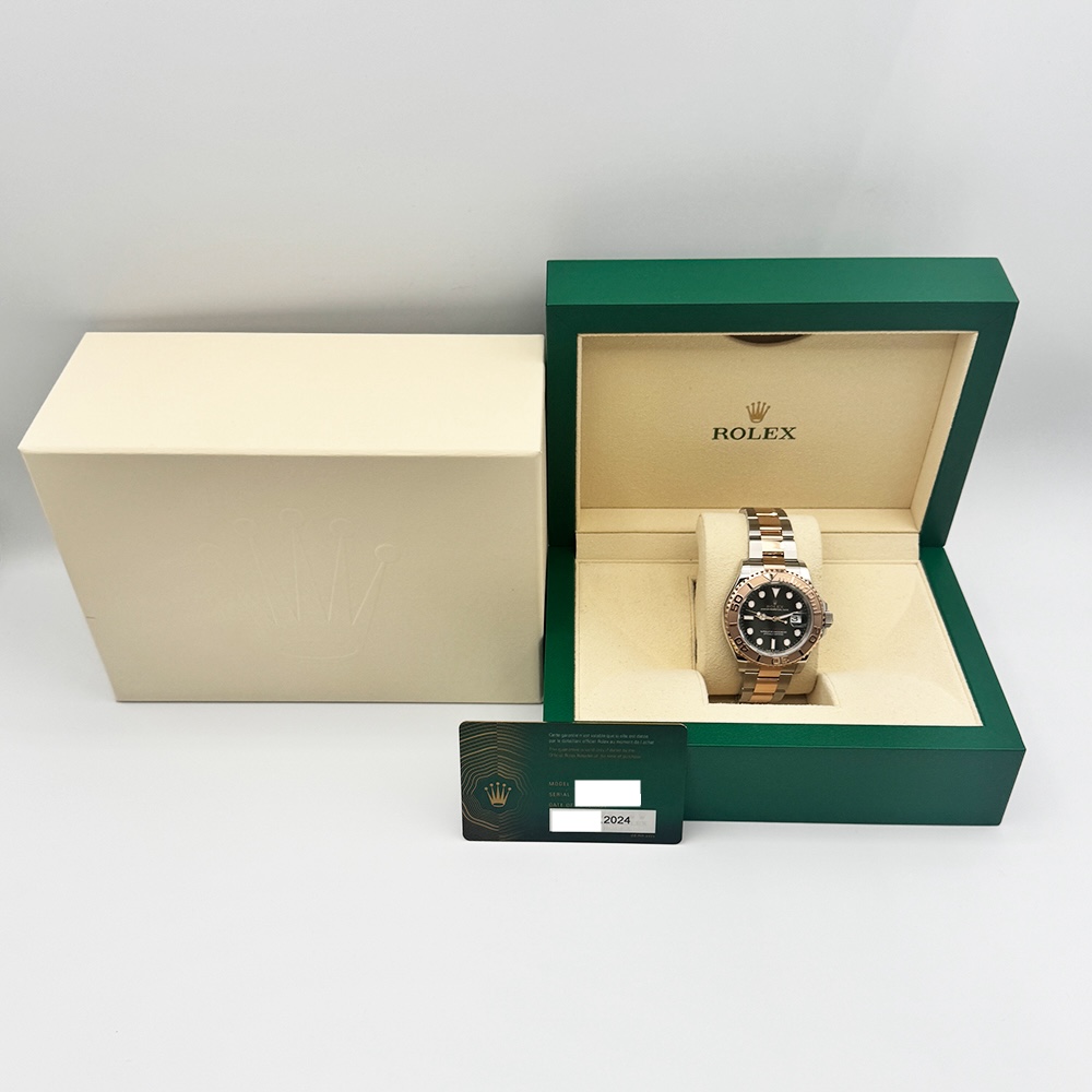 Rolex Yacht-Master 40 Rose Gold and Steel Black Dial 126621