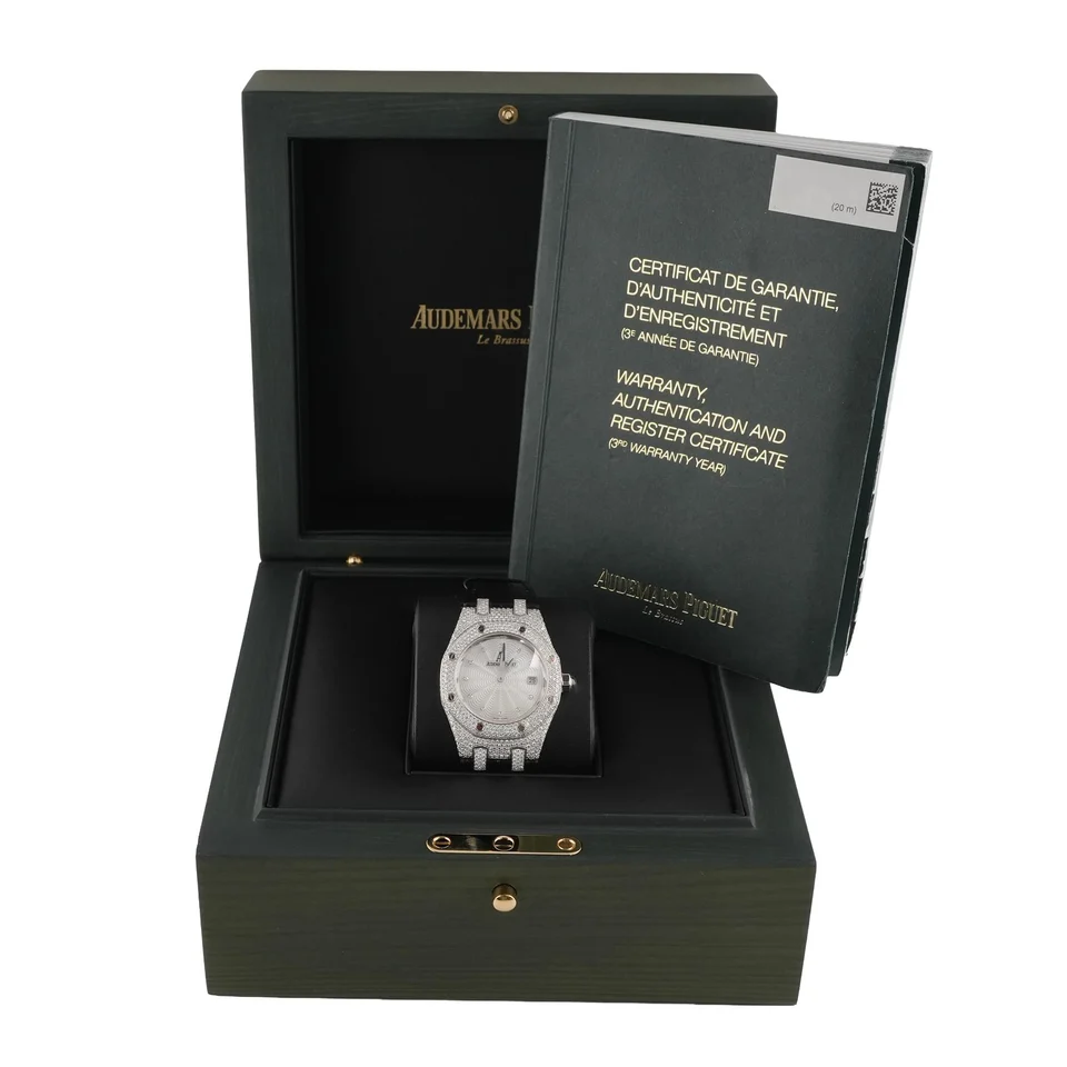Audemars Piguet Royal Oak Lady White Gold MOP Diamond Dial 67605BC.ZZ.D070SU.01