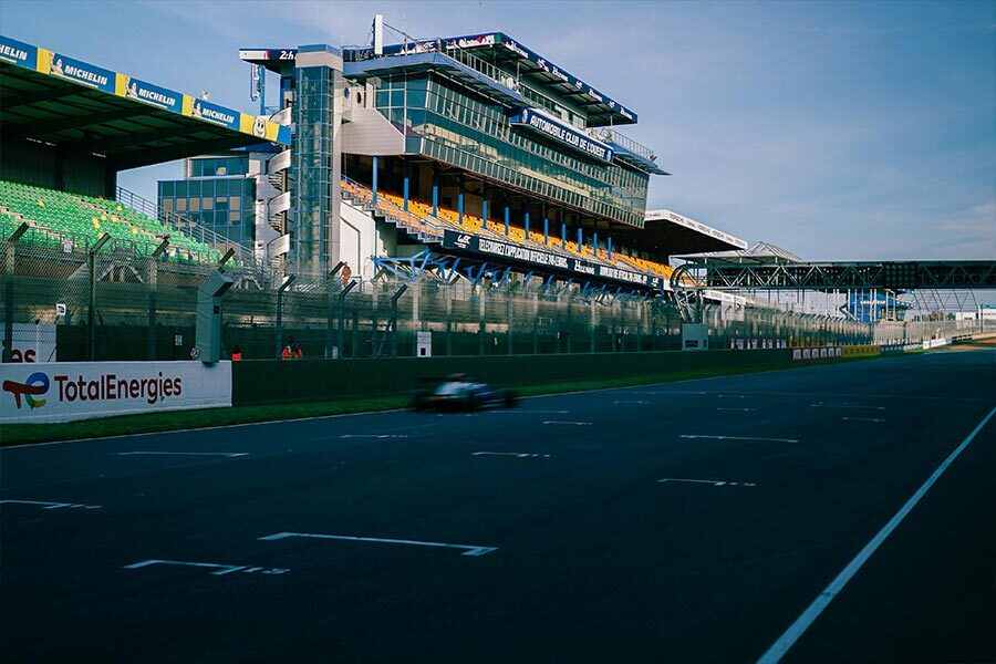 Le Mans race with car on the track