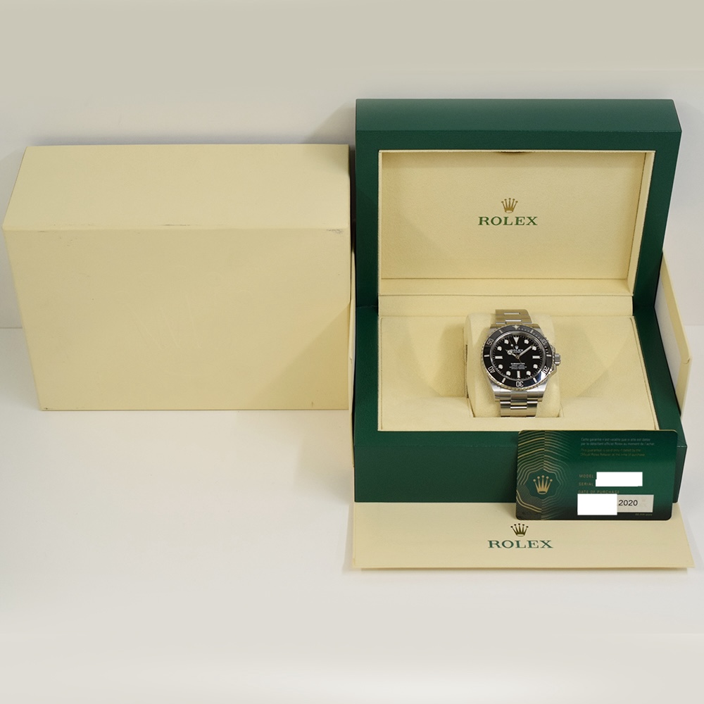 Rolex Submariner No Date Stainless Steel Black Dial 124060