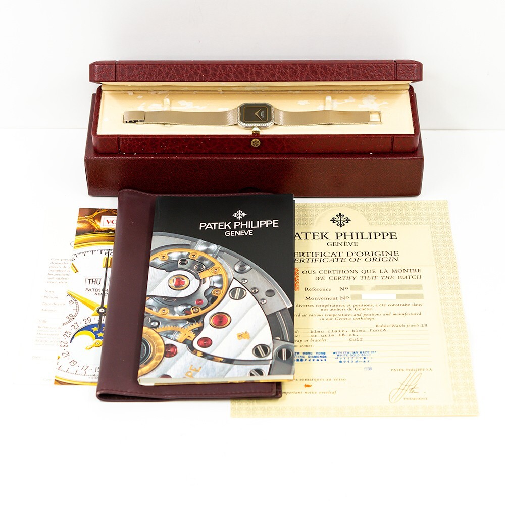 Patek Philippe Octagon Diamond Bezel White Gold Blue Dial 3854