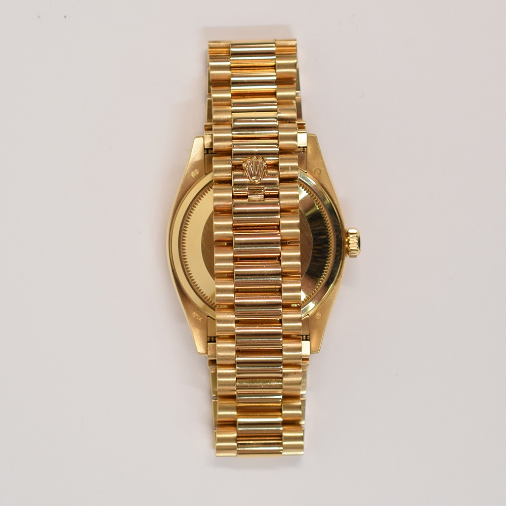 Rolex Day-Date 36 Yellow Gold Champagne Diamond Dial 128238A
