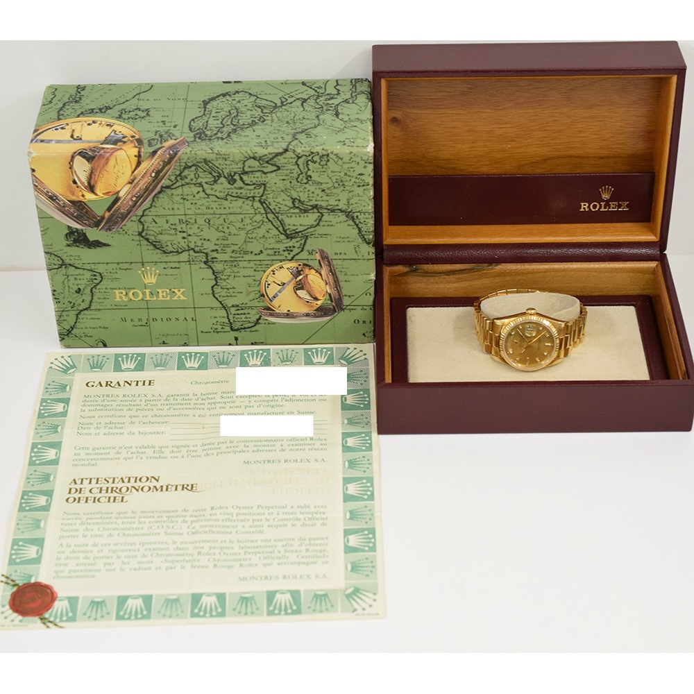 Rolex Day-Date 36 Yellow Gold Champagne Diamond Dial 18238A