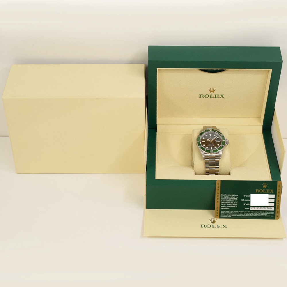 Rolex Submariner Date "Kermit" Stainless Steel Black Dial 16610LV
