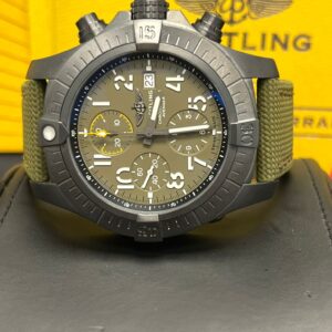 Breitling Avenger Chronograph